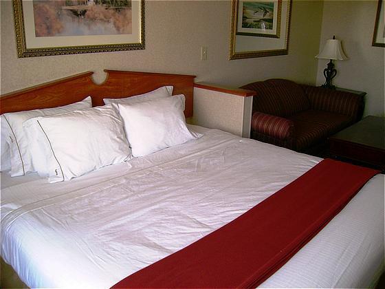 Holiday Inn Express & Suites Vermillion, An Ihg Hotel Ngoại thất bức ảnh