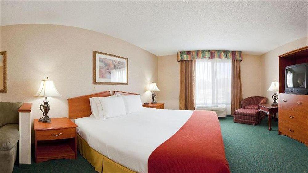 Holiday Inn Express & Suites Vermillion, An Ihg Hotel Ngoại thất bức ảnh