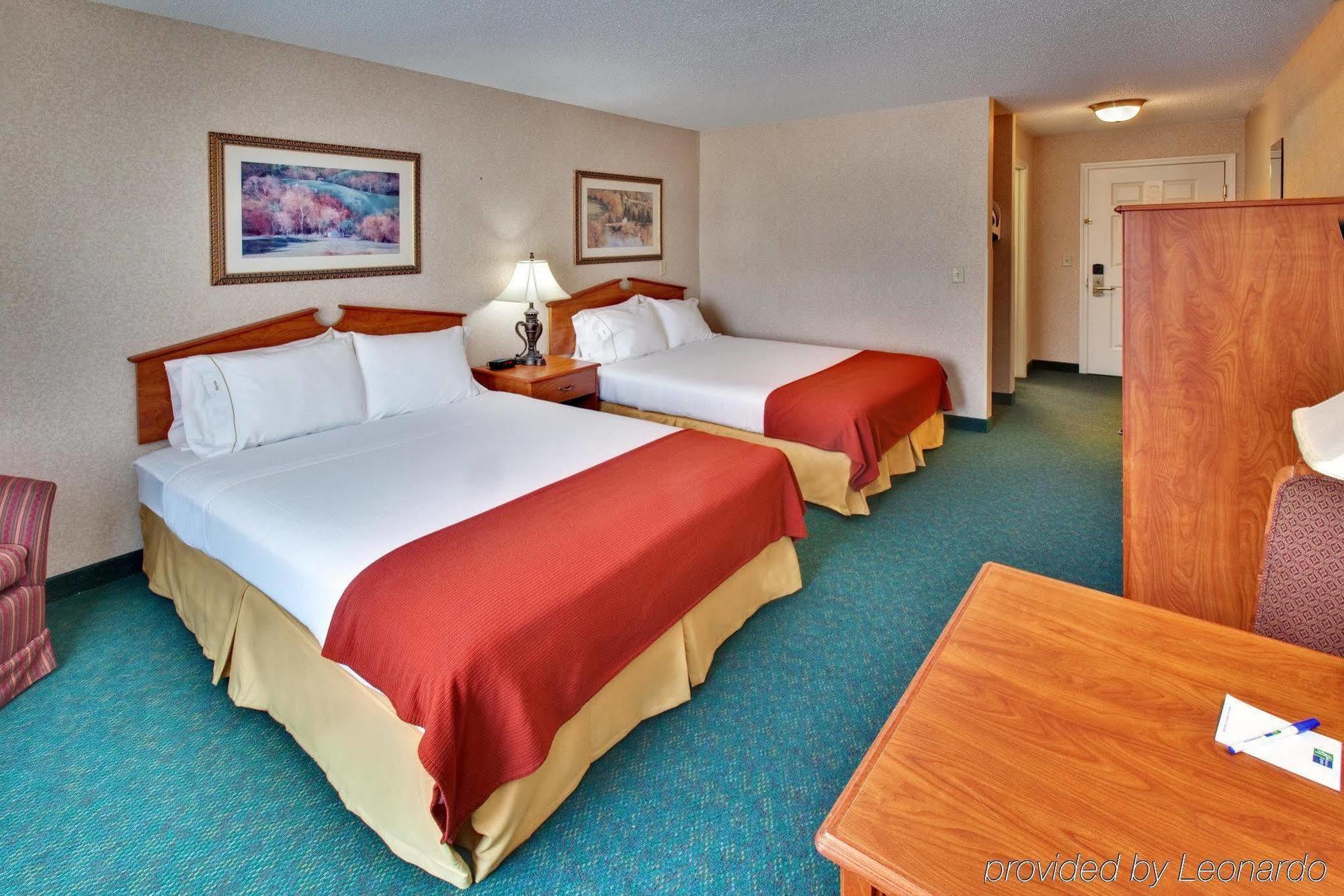 Holiday Inn Express & Suites Vermillion, An Ihg Hotel Ngoại thất bức ảnh